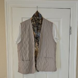 Quilted Beige Vest with Patterned Lining